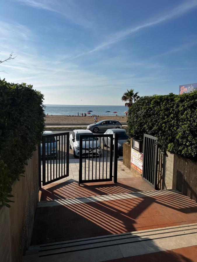 A Casa Di Rosa,Fronte Spiaggia, Piscina,Parcheggio Trapani Exterior photo